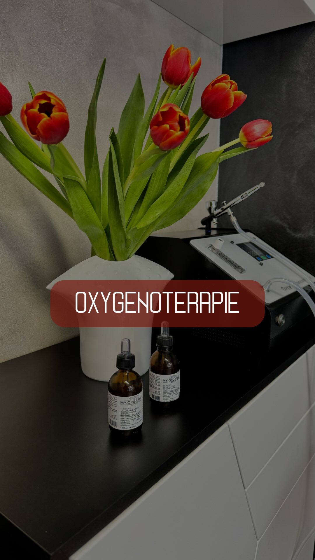 in_style_elen✨ PŘIPRAVTE SVOU PLEŤ NA ZIMU ✨Chlad, vítr a suchý vzduch mohou pokožku pořádně potrápit. ❄️Dopřejte své pleti hloubkovou oxygenterapii, která pomá